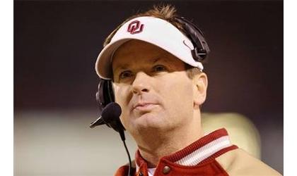 Stoops named to selection committee