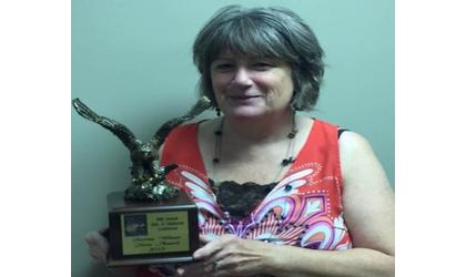Ponca City School Child Nutrition Employee  Receives State Award