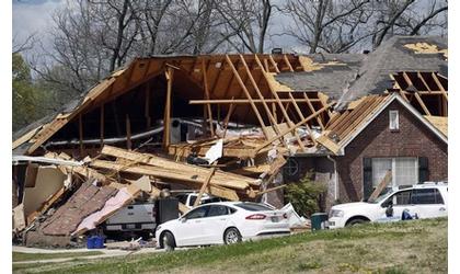 Tulsa cleans up; dodges storm that could have been worse
