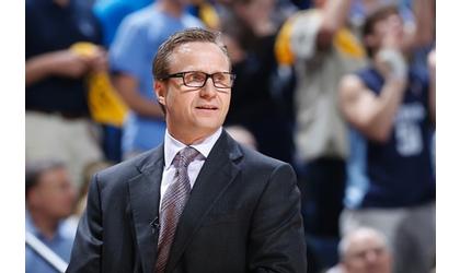 AP Sources: Wizards come to agreement with Scott Brooks