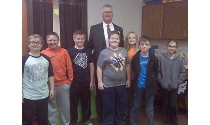 Attorney visits with students