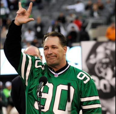 Jets honor Dennis Byrd