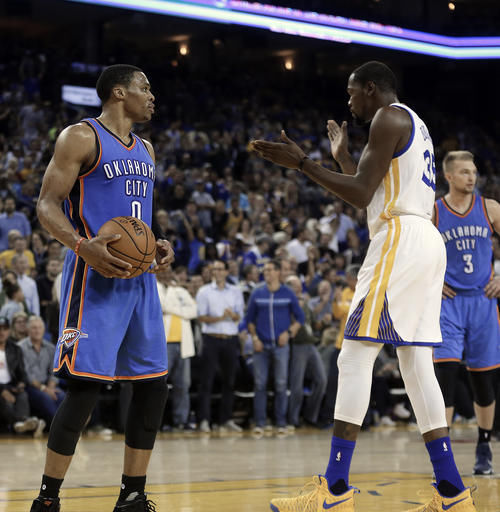 Durant goes off against old Oklahoma City team