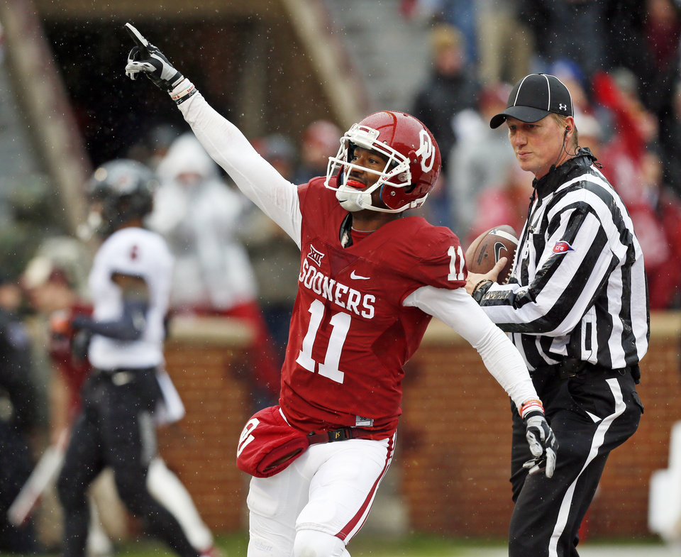 Oklahoma’s Westbrook named nation’s top receiver
