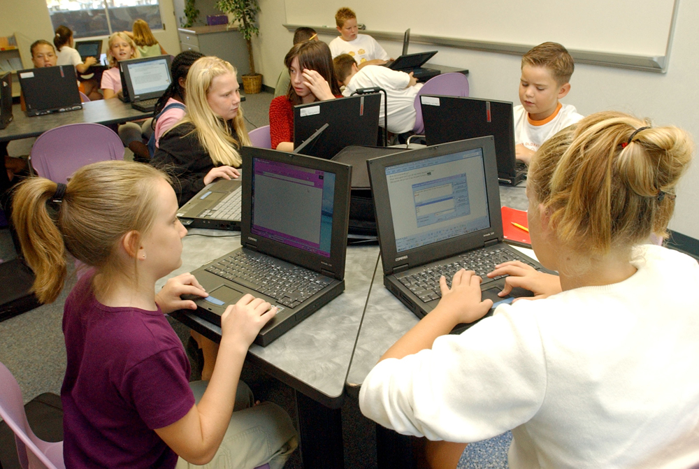 Report shows state improving in school internet access