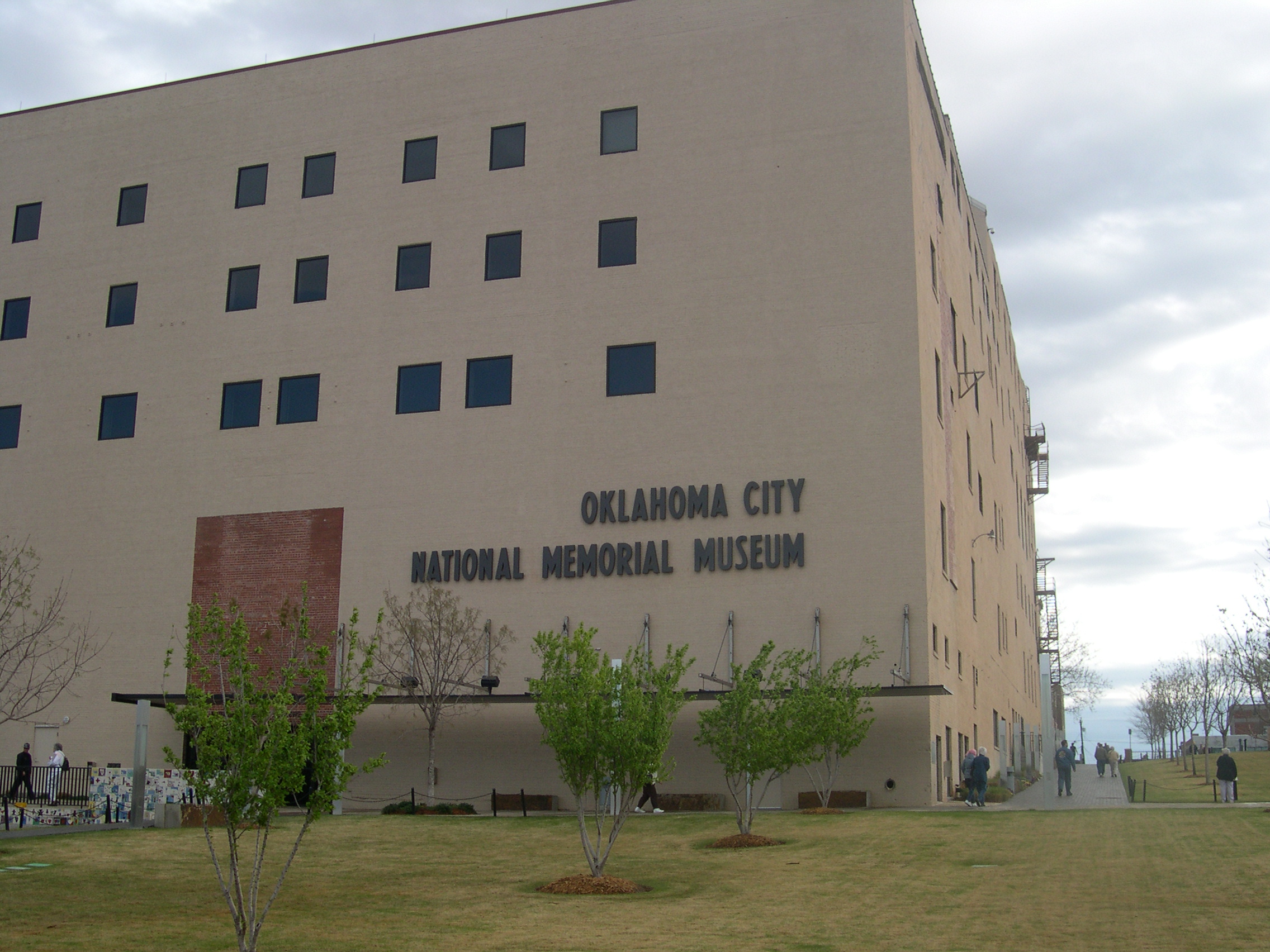 Oklahoma bombing museum closes, Tulsa cancels large events