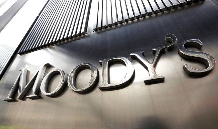 Moody’s issues ‘credit negative’ outlook for Oklahoma