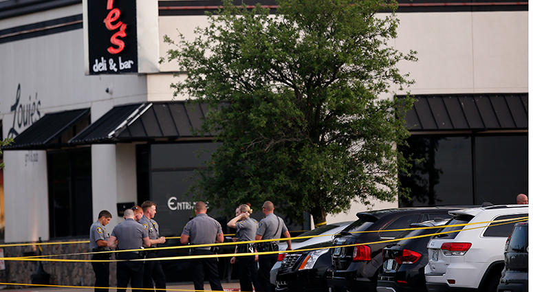 Two shot at Oklahoma restaurant; civilian kills gunman