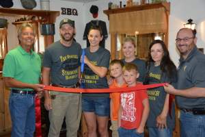 Chamber holds ribbon cutting for Stagecoach Catering and BBQ