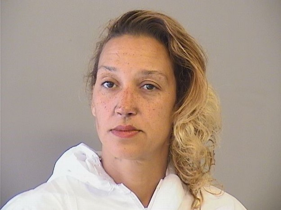 Oklahoma mom charged with stabbing daughter to stand trial