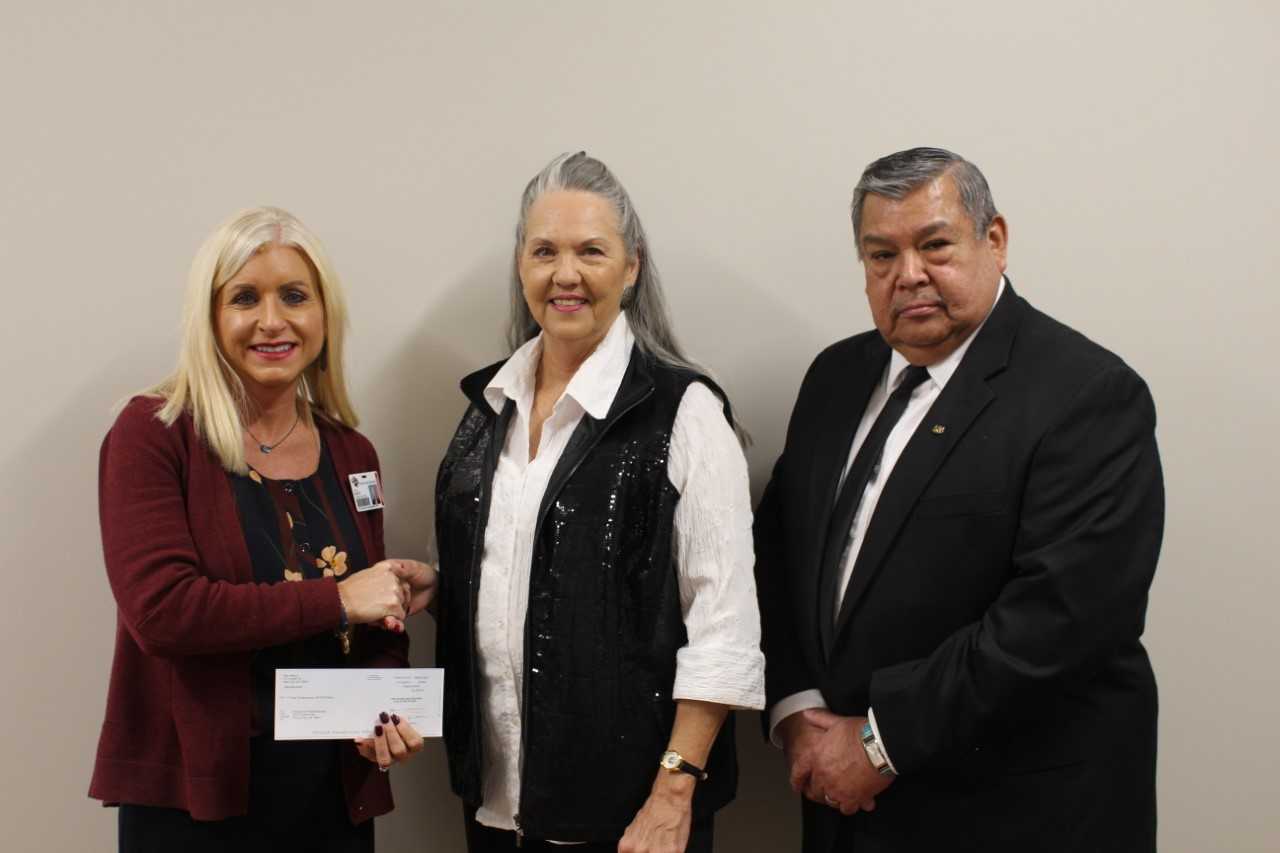 Kaw Nation makes donation to Ponca City Public Schools
