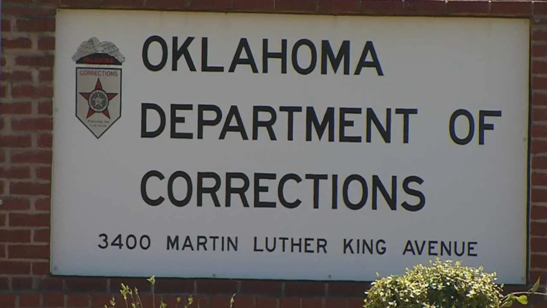Oklahoma prisons ending contracts with 2 halfway houses