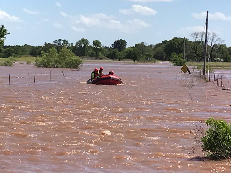 Search resumes for man stranded between Braman, Blackwell