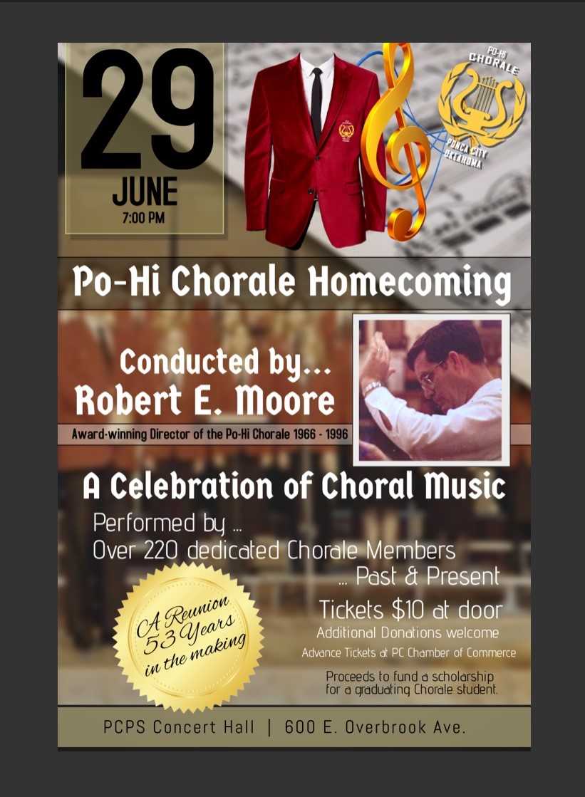 Chorale members returning for Homecoming concert with Mr. Moore
