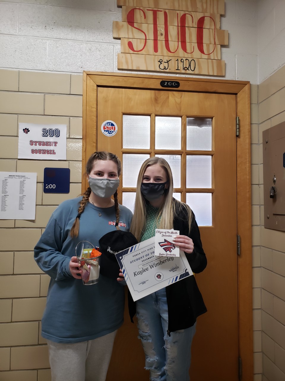 Po-Hi Student Council Announce December Citizens and Teacher of Month