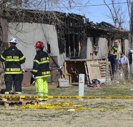 6 killed in Oklahoma house fire, including children