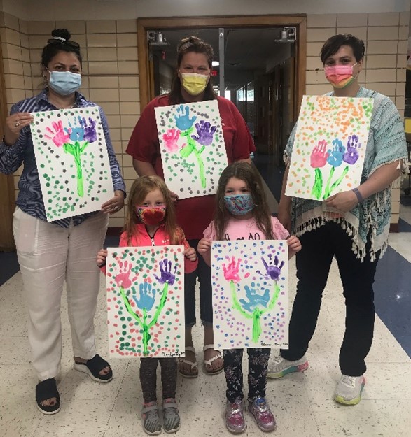 Cat Care Students Make Mother’s Day Gifts