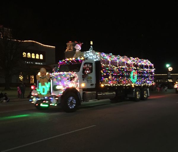 Ponca City’s Annual Lighted Christmas Parade will be tonight