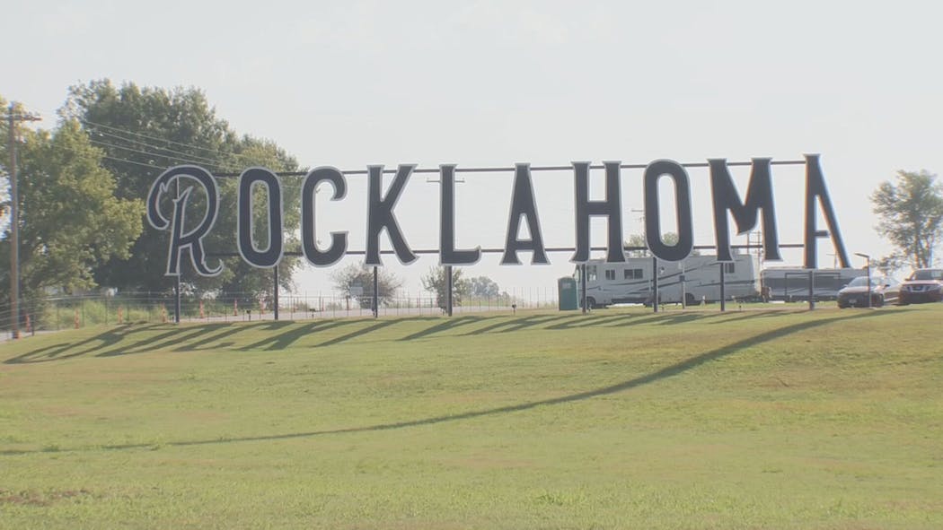 THOUSANDS OF ROCK MUSIC FANS ARRIVE IN PRYOR FOR ROCKLAHOMA