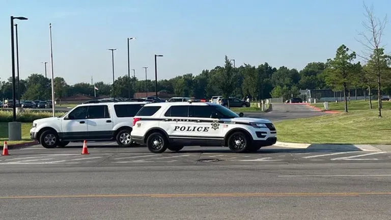 Tulsa Police Respond to Second Bomb Threat at Union Elementary School