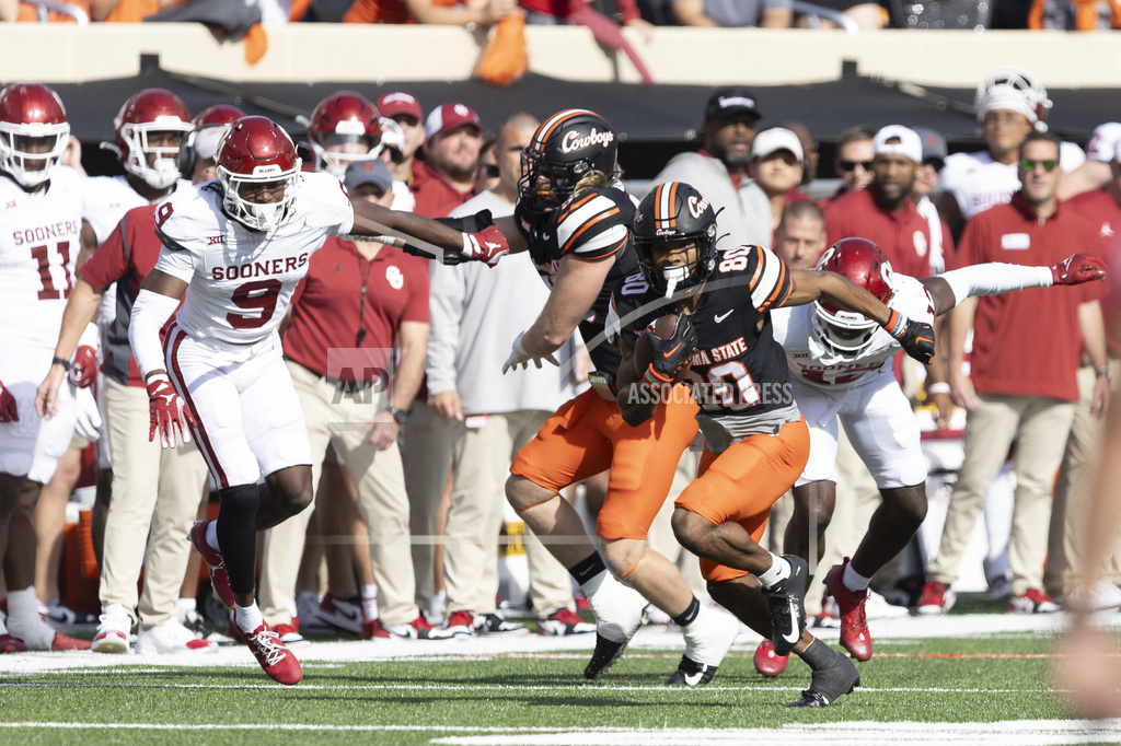Gordon runs for 137 yards, 2 TDs as Cowboys top No. 10 Sooners to win last scheduled Bedlam