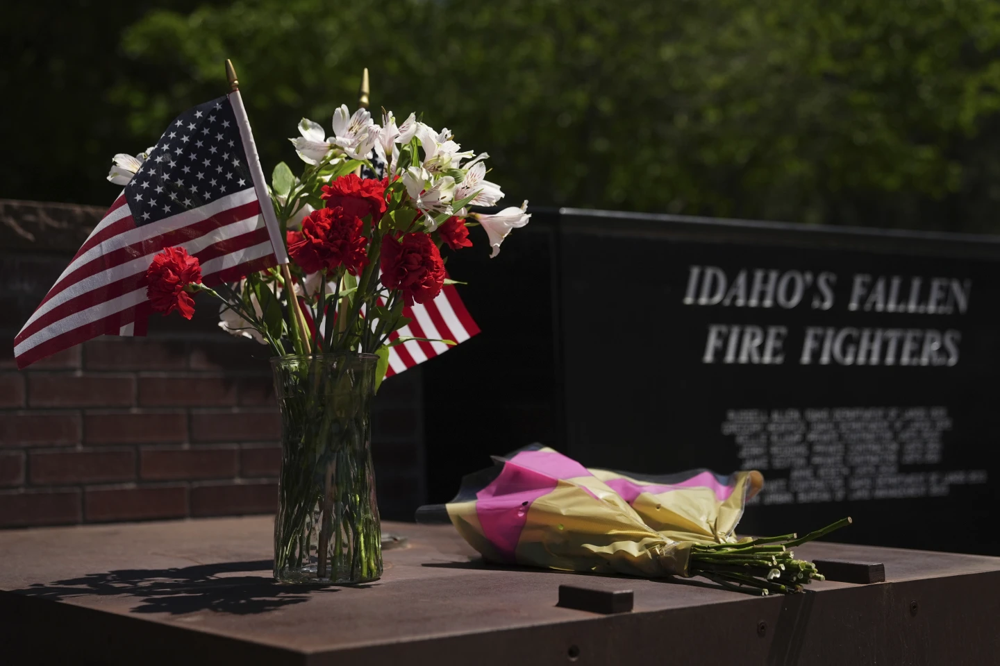 The man accused of killing 2 Idaho firefighters had once aspired to be one