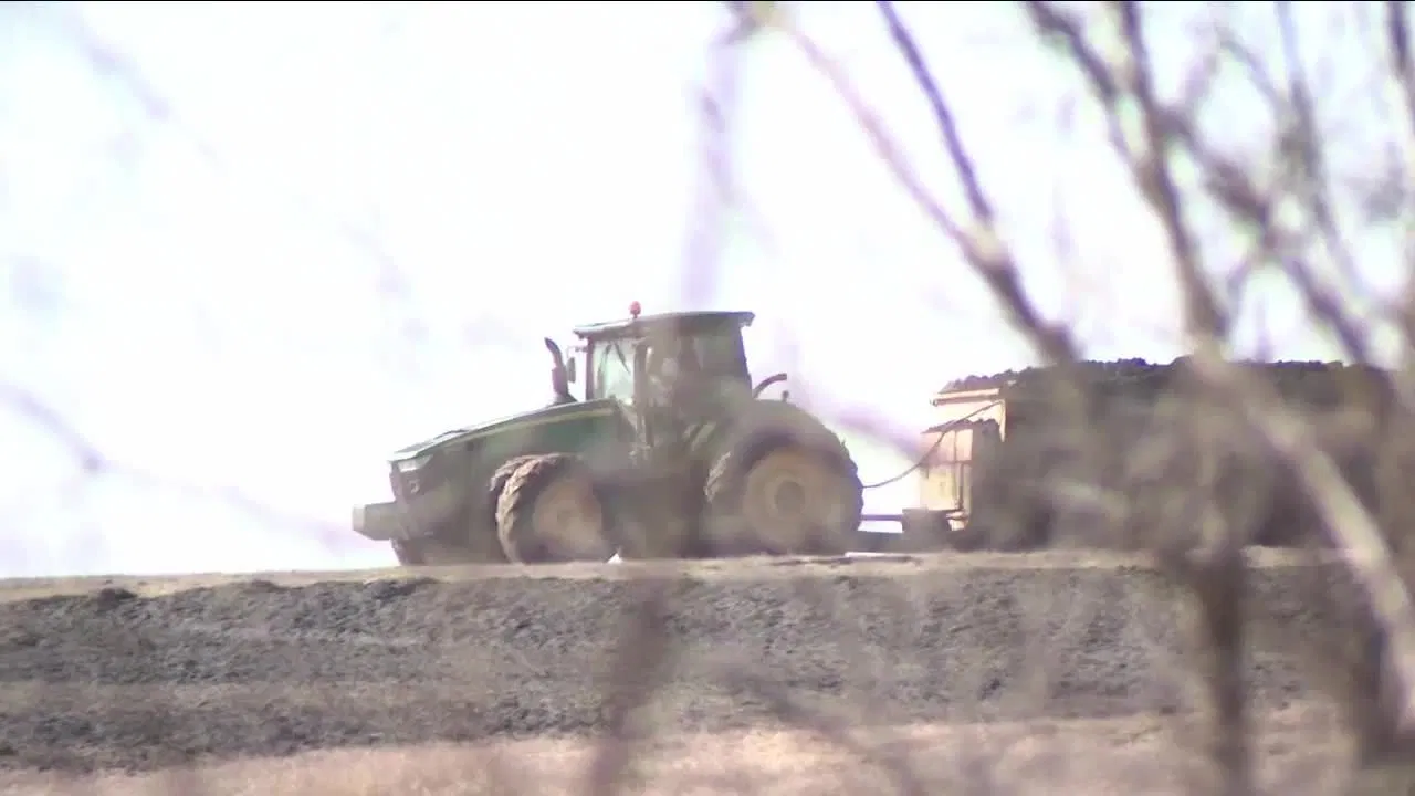 Oklahoma lawmakers push to halt biosolid use amid health concerns