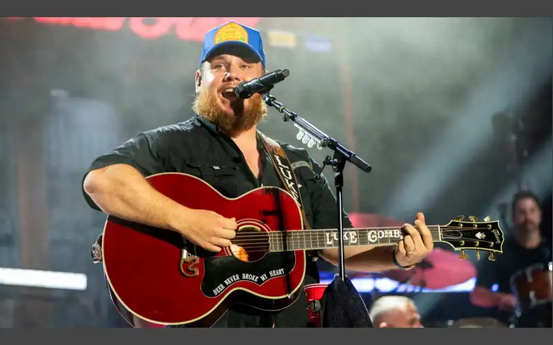 Luke Combs to play at Owen Field on May 9