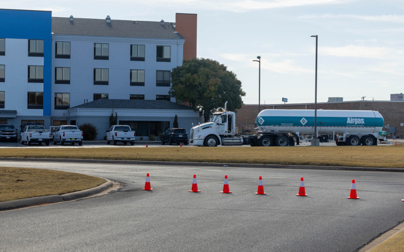 At least 7 victims remain hospitalized as Weatherford cleans up leak of ammonia gas