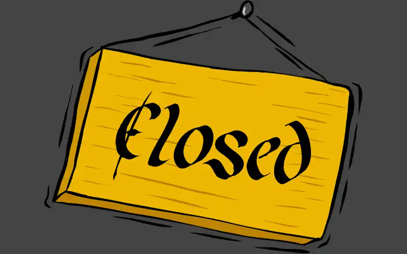 FAMOUS DINOSAUR TRACK CLOSED