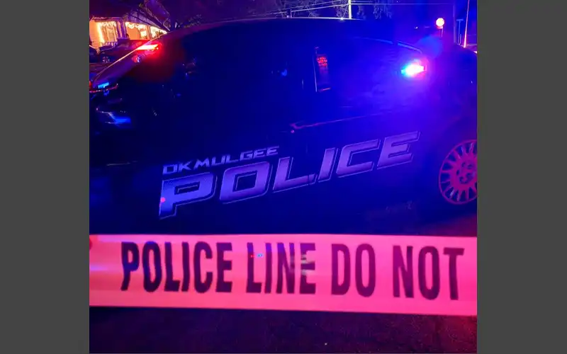 2 Okmulgee County deputies shot, suspect in custody