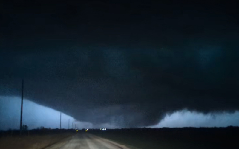 Tornadoes kill 6 people in Oklahoma and Michigan as powerful storms hit nation’s midsection