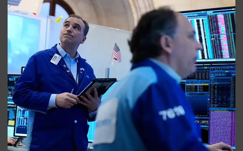 Dow soars as many as 1,000 points and oil prices fall sharply on hopes for an end to the Iran war