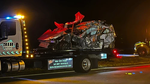 3 dead in Rogers County crash involving rideshare driver
