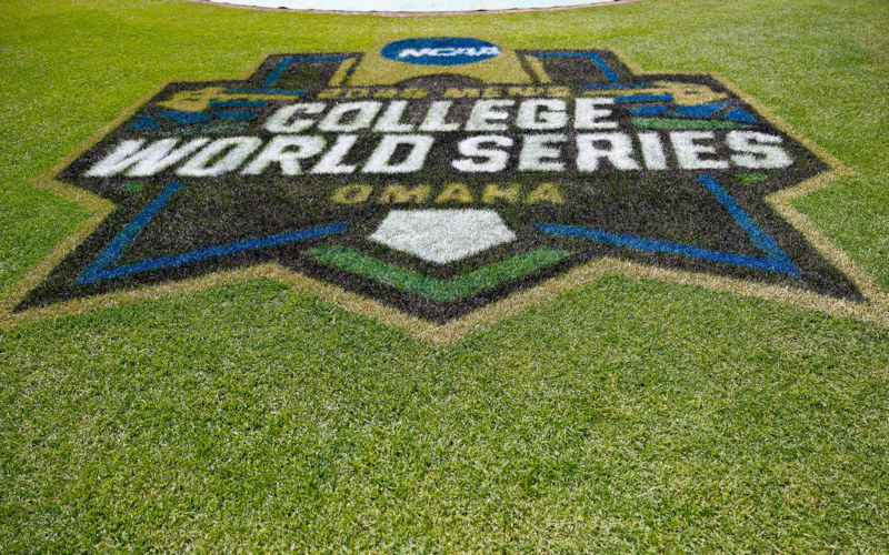 North Carolina going for 1st national baseball title against surging Sooners in CWS finals