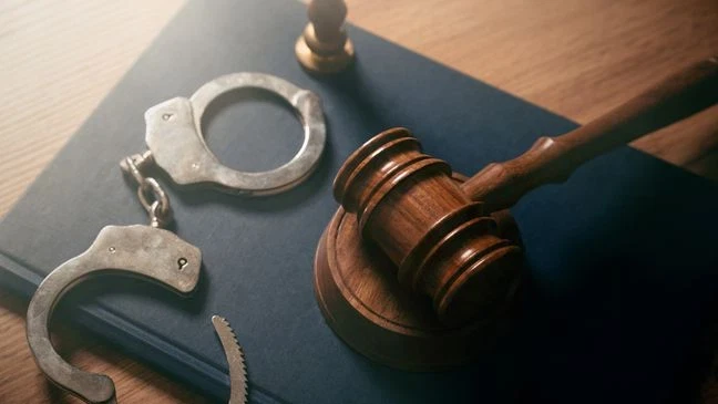 Oklahoma bookkeeper sentenced for stealing $393,000 from family business