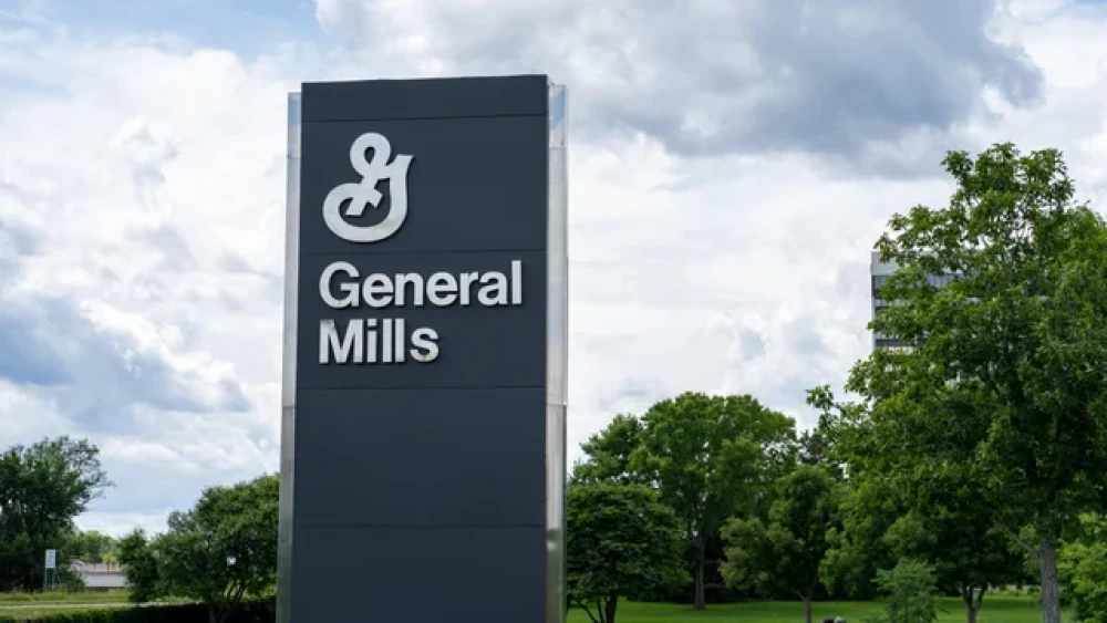 General Mills recalls nearly 736,000 Pillsbury rolls due to possible glass contamination