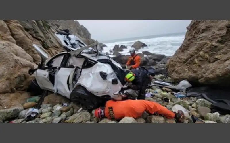 Charges against California dad who drove family off cliff dropped after mental health treatment