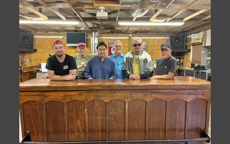 Final Full Moon Concert of the Season to Feature Hayes Brothers Band